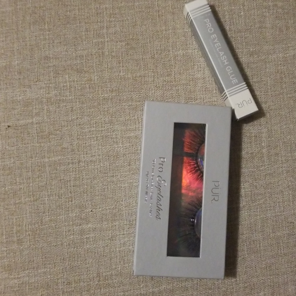 Pur Eyelashes and glues